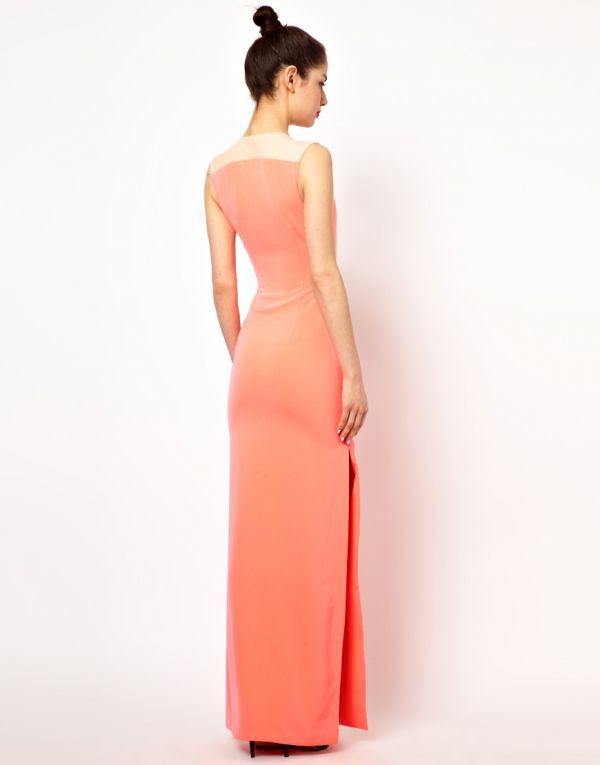  Maxi Dress With Plunge Neck