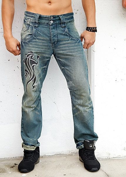 Loose fit jeans